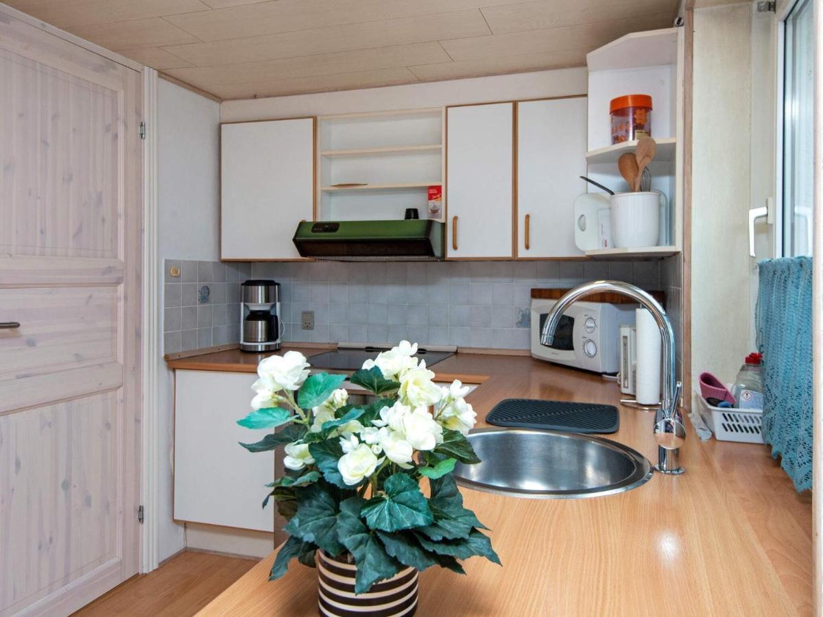 2 Person Holiday Home In Gr Sten กรอสตีน ภายนอก รูปภาพ